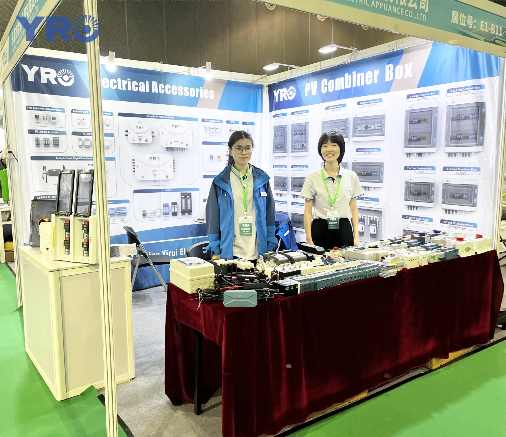 O último dia da exposição Yiwu